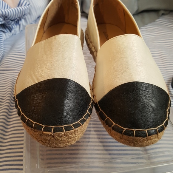 Shoes - Picture 3 of 3